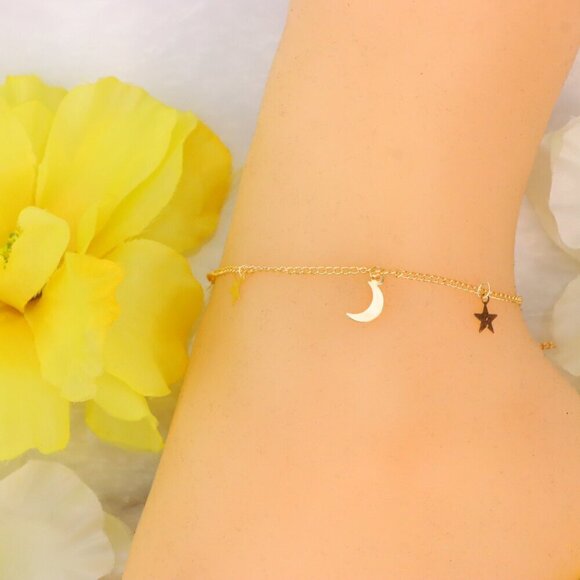 "Minimalist Anklet, Sleek & Modern Design, Women’s Fashion, YC110240-A - Picture 3 of 10